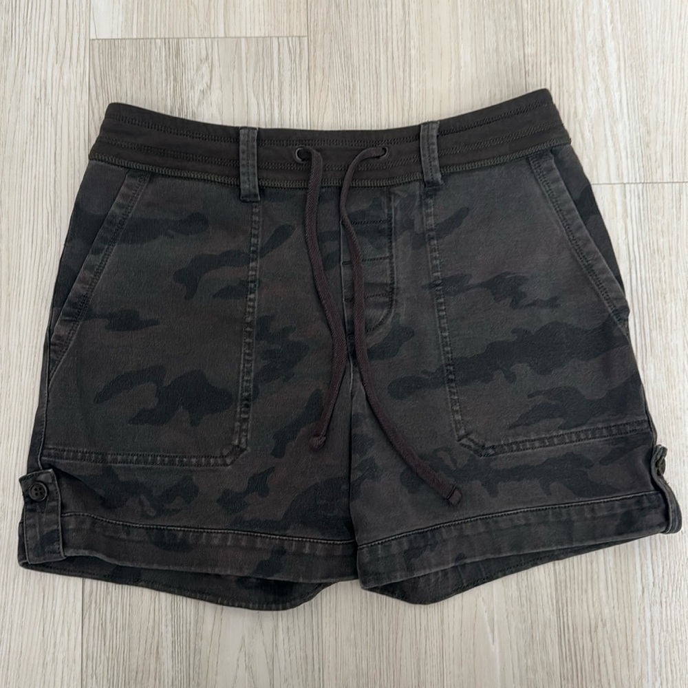 James Perse shorts